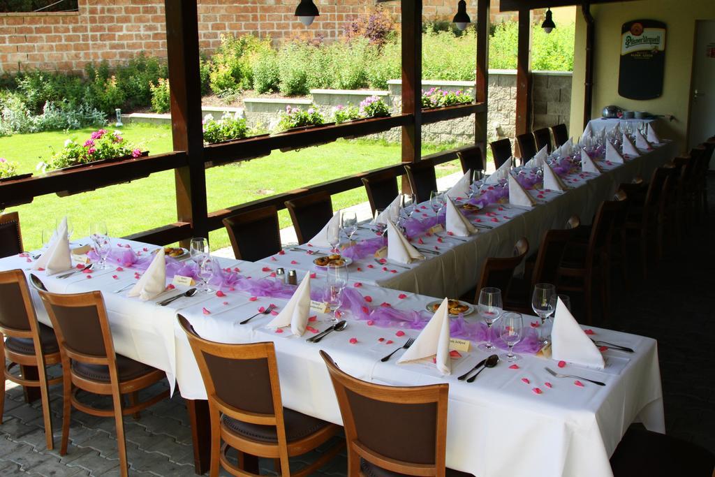 Dolce Villa Πράγα Εξωτερικό φωτογραφία